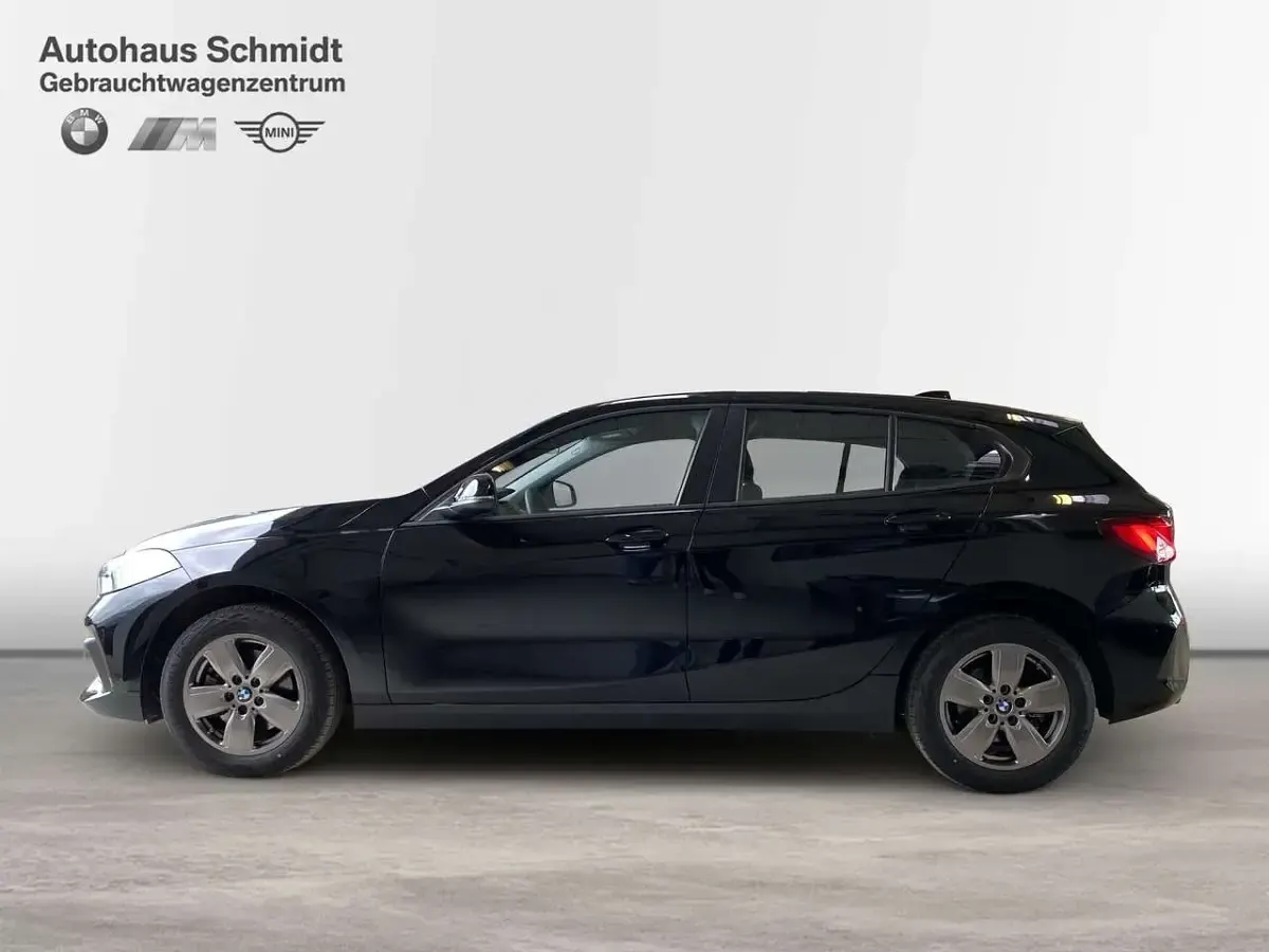 Gebraucht BMW 118 Advantage 136 PS (100 kW) 2023 Schwarz ii Kleinwagen