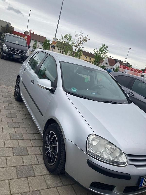 Gebraucht VW Golf IV Trendline 75 PS (55 kW) 2005 Silber Limousine