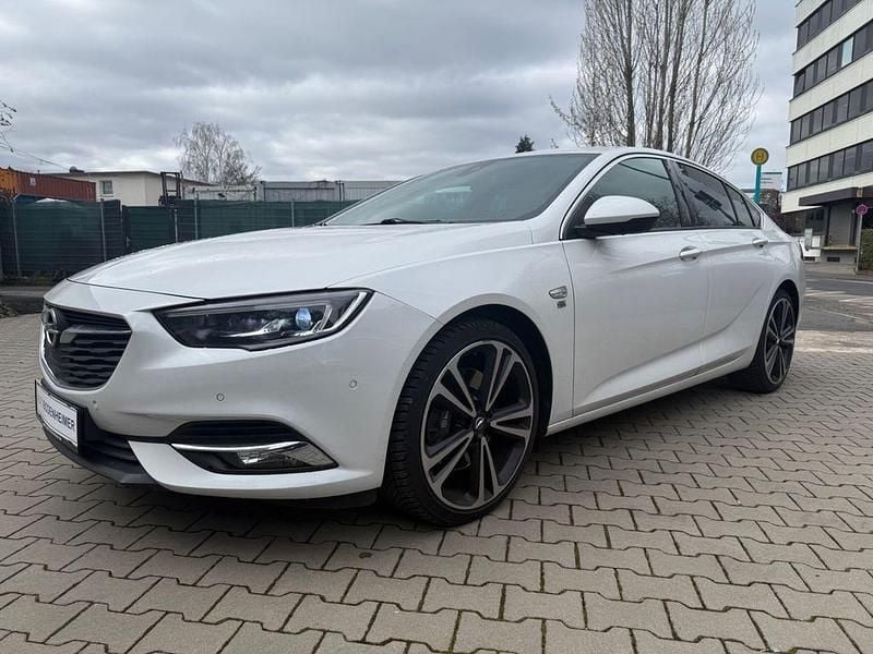 Gebraucht Opel Insignia OPC 260 PS (191 kW) 2017 Weiß Limousine
