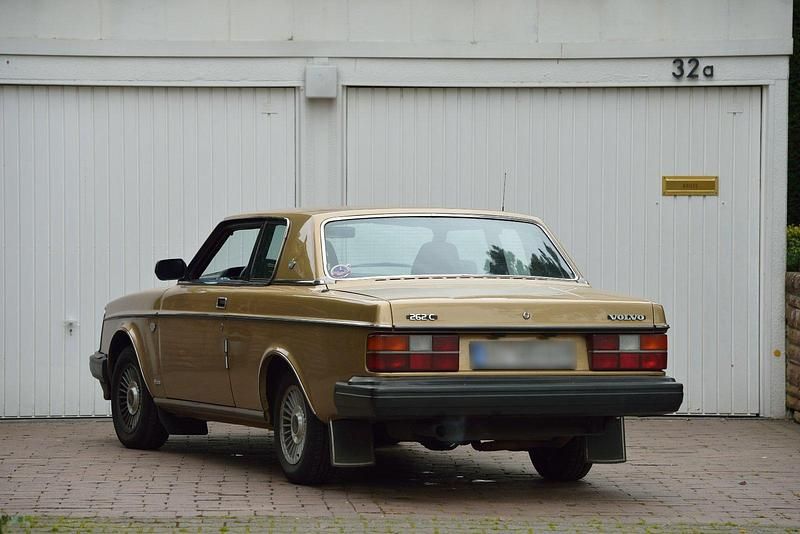 Gebraucht Volvo 262 108 PS (79 kW) 1979 Gold Coupé