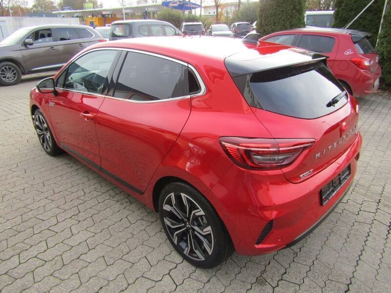 Gebraucht Mitsubishi Colt Top 143 PS (105 kW) 2024 Rot Limousine