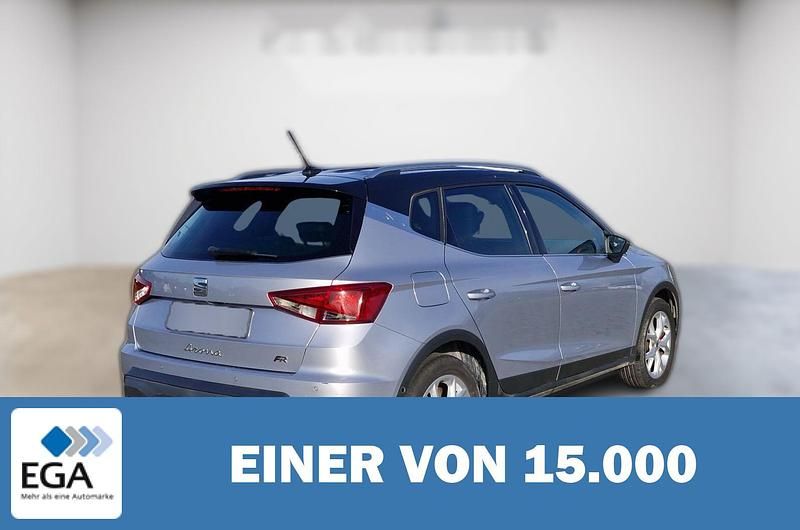 Silber metallic Gebraucht 2024 Seat Arona FR SUV | 22.780 € (Fairer Preis) - Bild 1/4