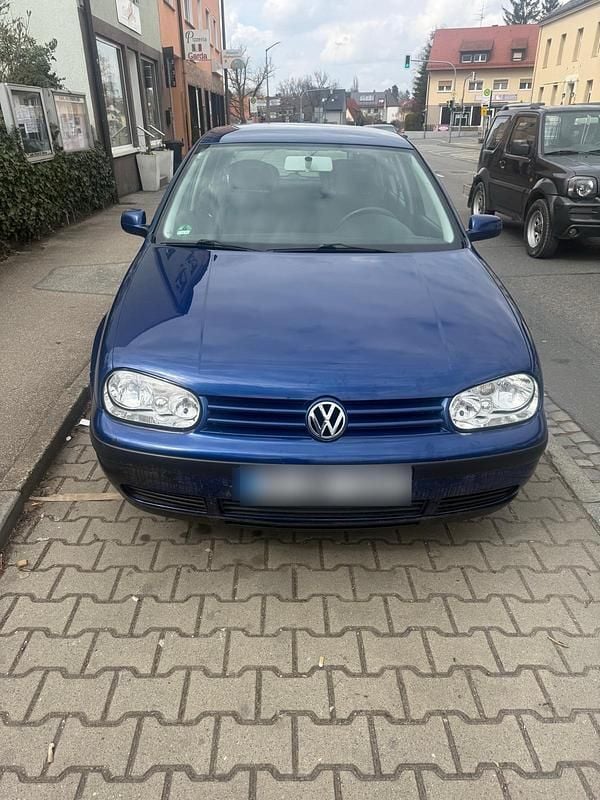 Gebraucht VW Golf IV 105 PS (77 kW) 2001 Blau Limousine