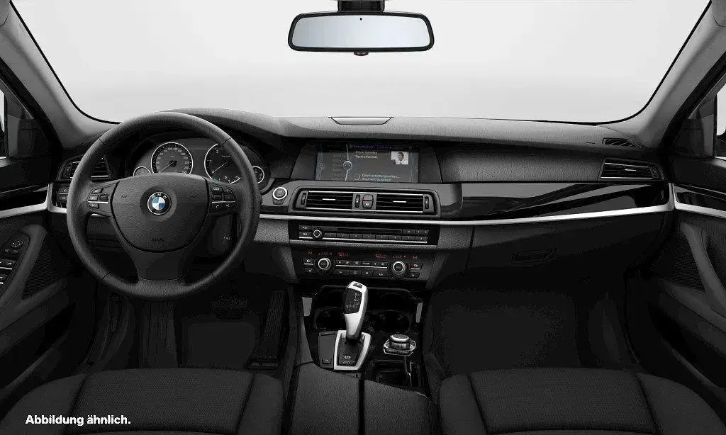 Second-hand BMW 520 184 CP (135 kW) 2011 Argintiu Break