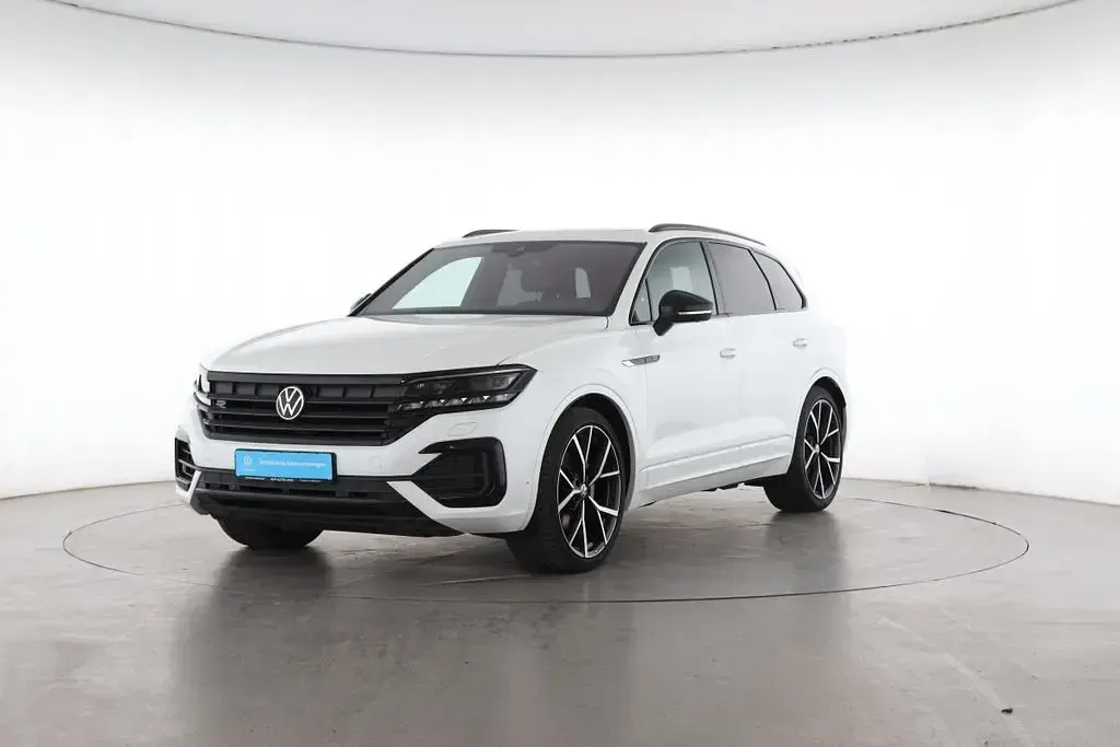 Gebraucht VW Touareg R-line 286 PS (210 kW) 2023 Oryxweiß perlmutteffekt SUV