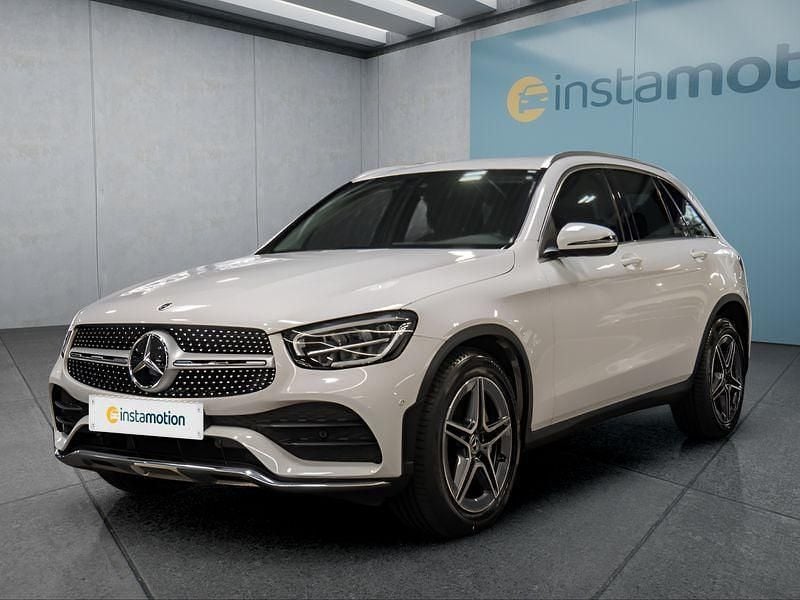 Weiß Gebraucht 2021 Mercedes GLC300 SUV | 43.949 € (Fairer Preis) - Bild 1/4