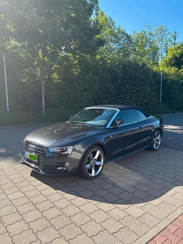 Gebraucht Audi A5 Cabriolet S-Line 170 PS (125 kW) 2013 Grau Cabrio