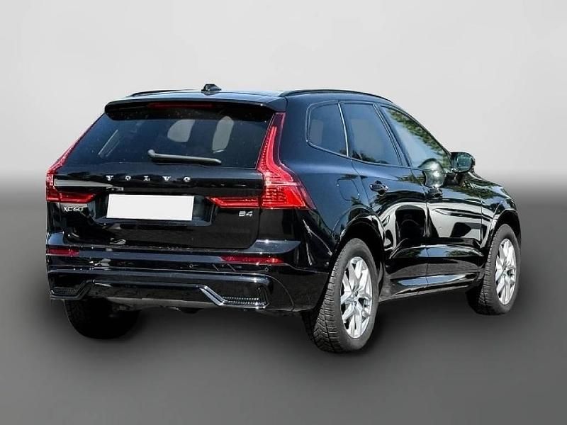 Gebraucht Volvo XC60 Plus 197 PS (144 kW) 2023 Schwarz SUV