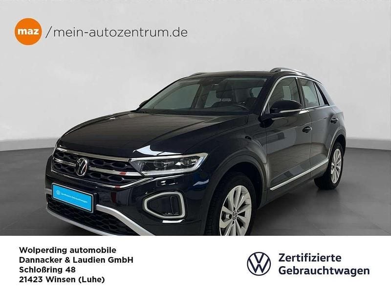 Deep black perleffekt (schwarz), perleffekt Gebraucht 2024 VW T-Roc Style SUV | 27.990 € (Guter Preis) - Bild 1/4