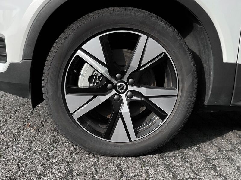 Gebraucht Volvo XC40 Plus 300 kW (408 PS) 2021 Weiss SUV