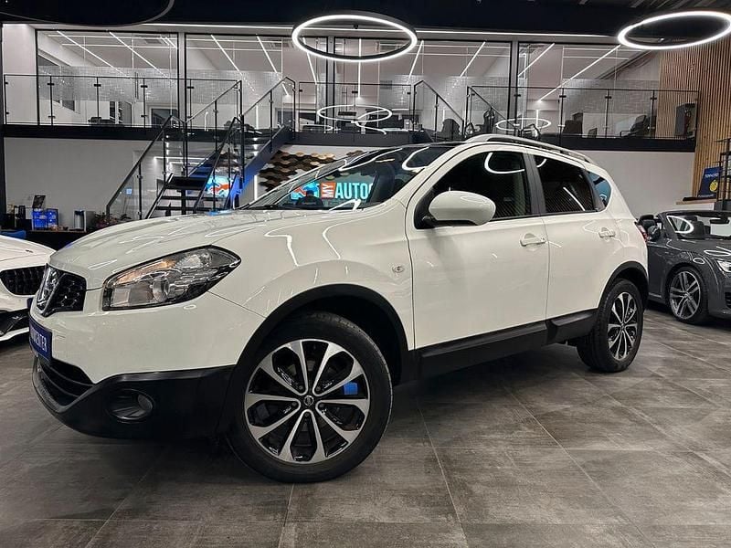 Weiß Gebraucht 2011 Nissan Qashqai I-Way SUV | 7.499 € (Fairer Preis) - Bild 1/4