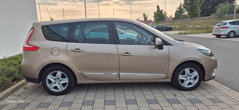 Gebraucht Renault Grand Scénic III LIMITED 110 PS (80 kW) 2015 Beige Van / Kleinbus
