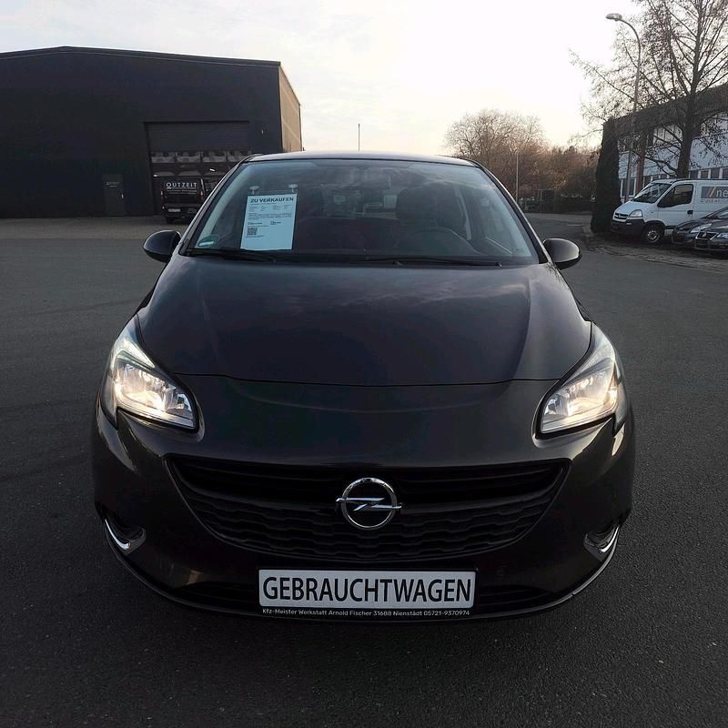 Gebraucht Opel Corsa Color Edition 101 PS (74 kW) 2015 Grau Kleinwagen