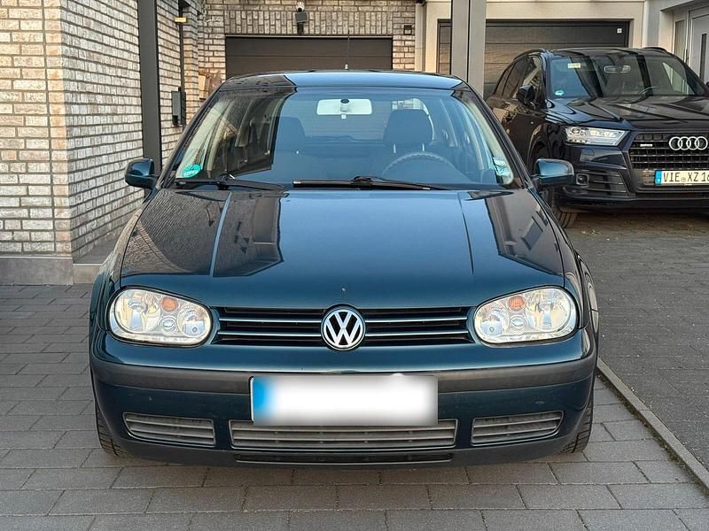 Gebraucht VW Golf IV Edition 75 PS (55 kW) 2002 Grün Limousine