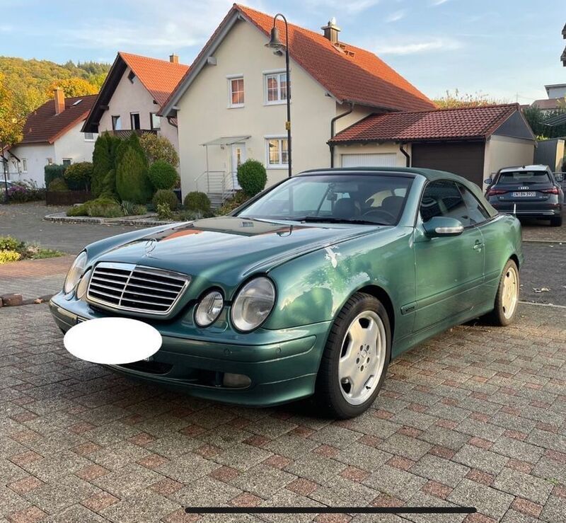 Gebraucht Mercedes CLK320 Avantgarde 218 PS (160 kW) 2000 Coupé