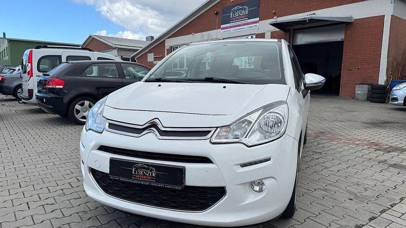 Weiß Gebraucht 2015 Citroën C3 SELECTION Limousine | 4.499 € - Bild 1/4
