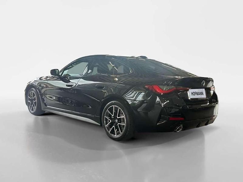 Neu BMW 420 184 PS (135 kW) 2026 Saphirschwarz metallic Coupé