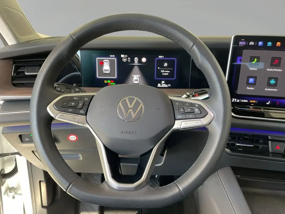 Gebraucht VW Tayron Elegance 150 PS (110 kW) 2025 Weiss SUV