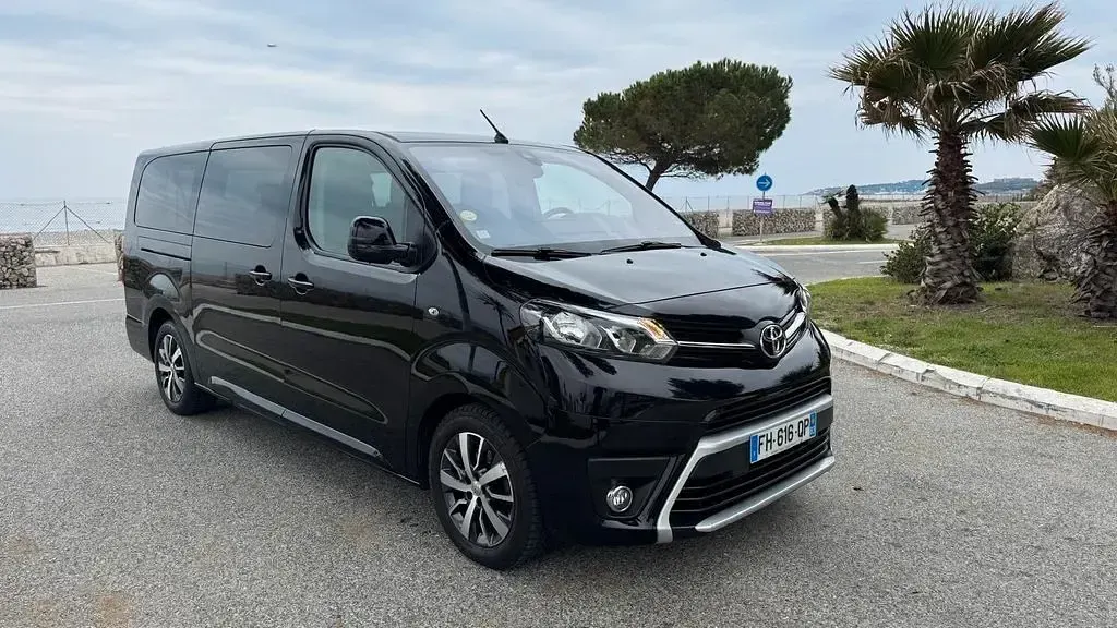 Używany Toyota Proace 150 KM (110 kW) 2019 Czarny Minivan