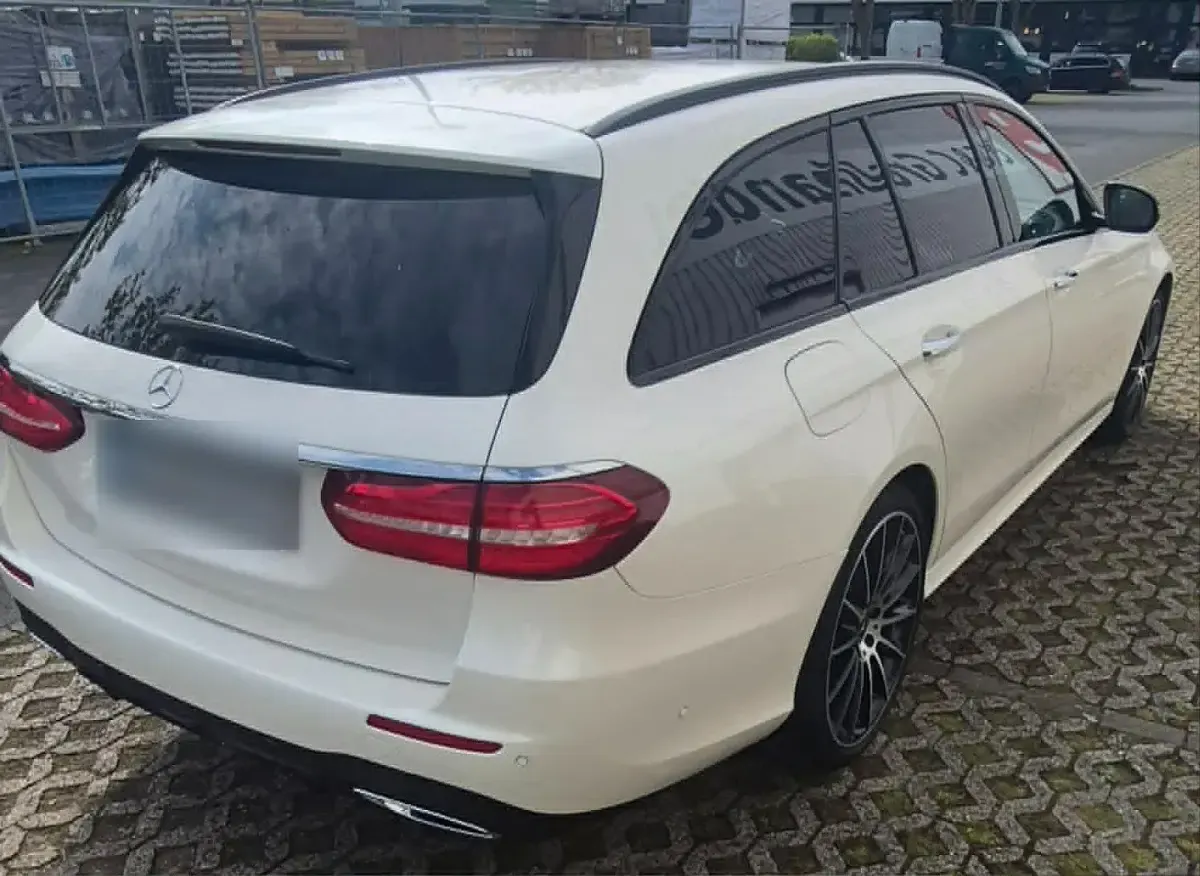 Gebraucht Mercedes E400 340 PS (250 kW) 2020 Weiß Kombi