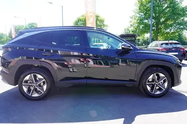 Uusi Hyundai Tucson 150 HP (110 kW) 2026 Musta Katumaasturi