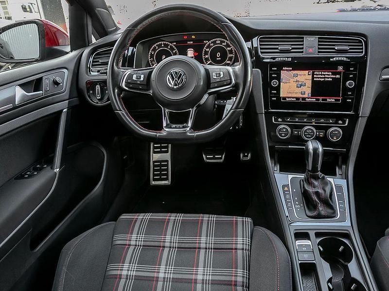 Gebraucht VW Golf VII Business 245 PS (180 kW) 2020 Rot Limousine