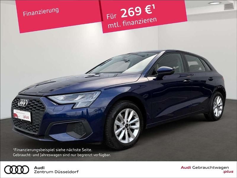 Blau Gebraucht 2023 Audi A3 Basis Limousine | 22.890 € (Teuer) - Bild 1/3