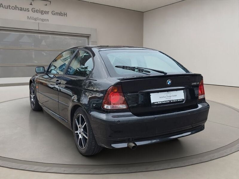 Gebraucht BMW 316 Compact Advantage 116 PS (85 kW) 2003 Schwarz Kleinwagen