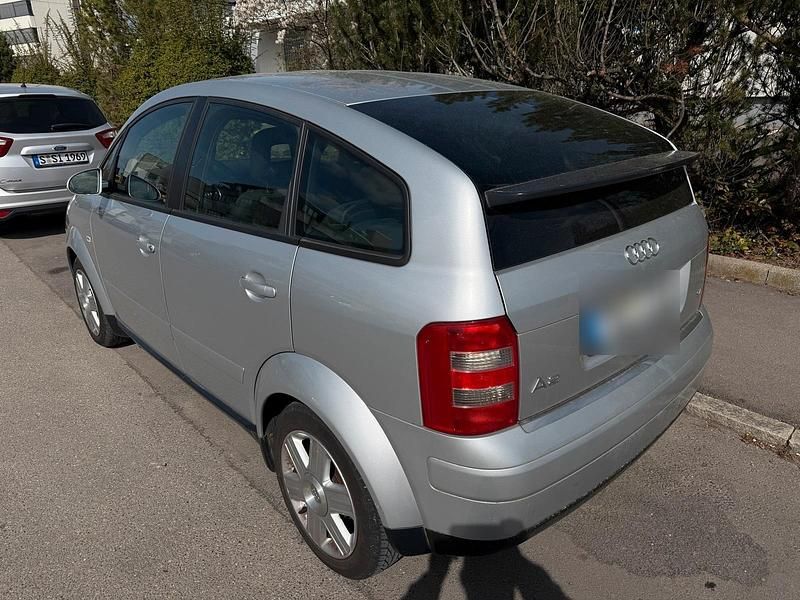 Gebraucht Audi A2 75 PS (55 kW) 2003 Silber Kleinwagen