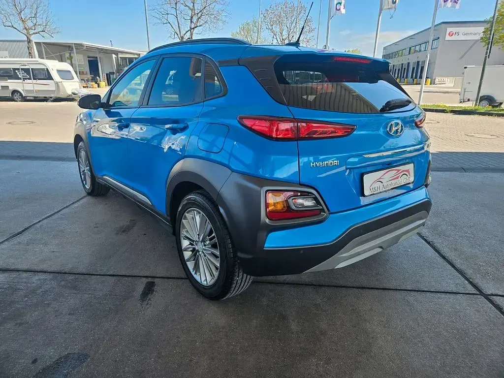 Gebraucht Hyundai Kona Premium 116 PS (85 kW) 2019 Blau SUV