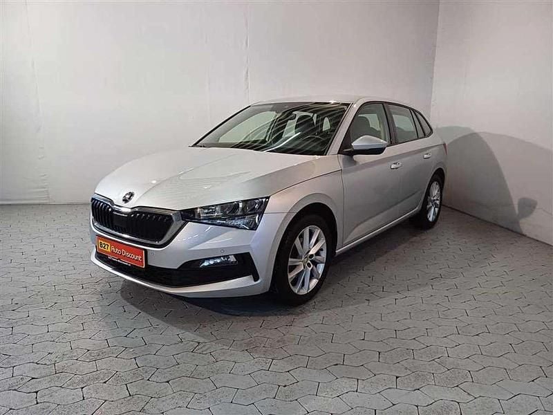 Gebraucht Skoda Scala Style 110 PS (80 kW) 2022 Silber Kleinwagen