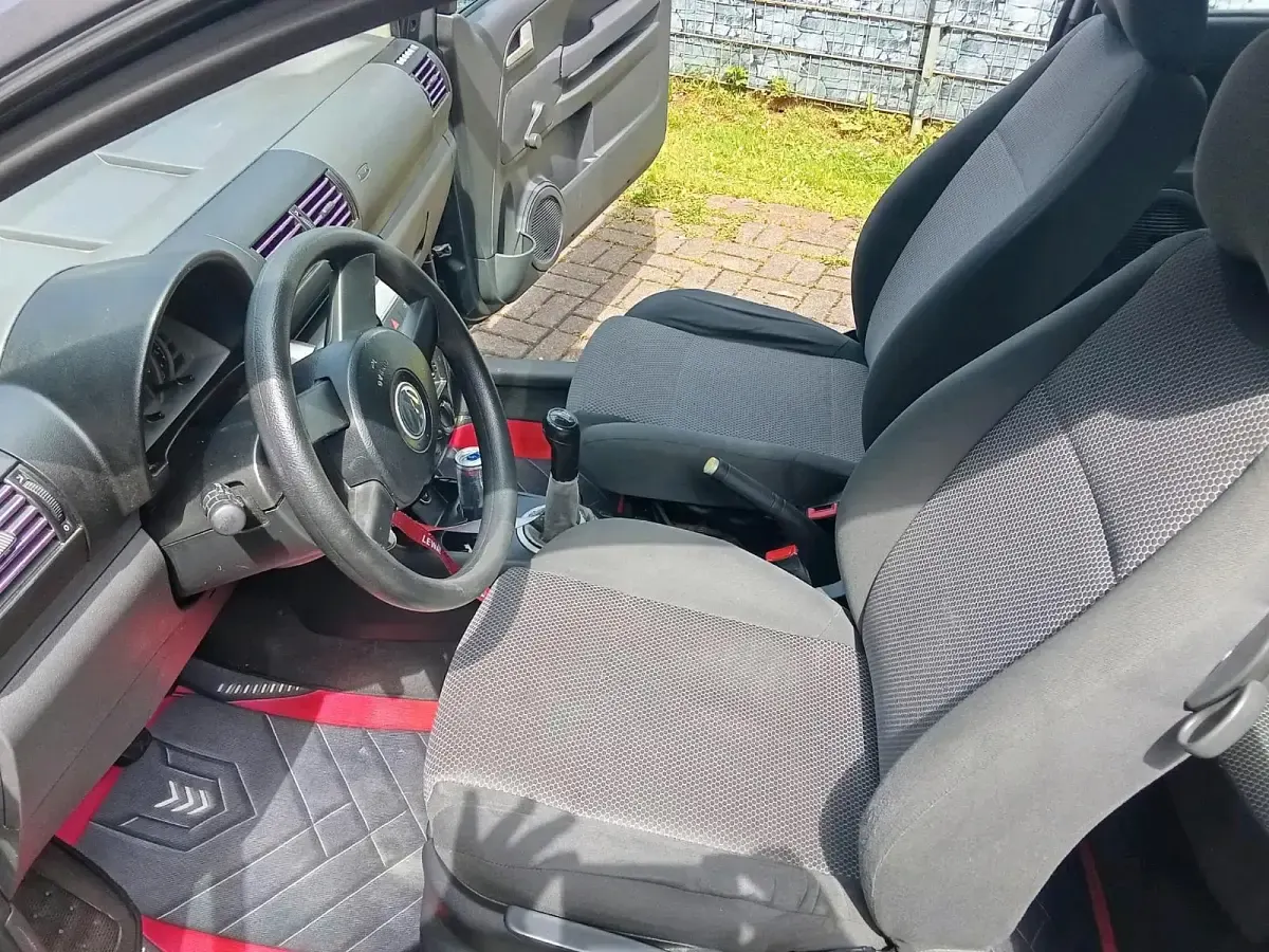 Gebraucht VW Fox 55 PS (40 kW) 2026 Andere farben Kleinwagen