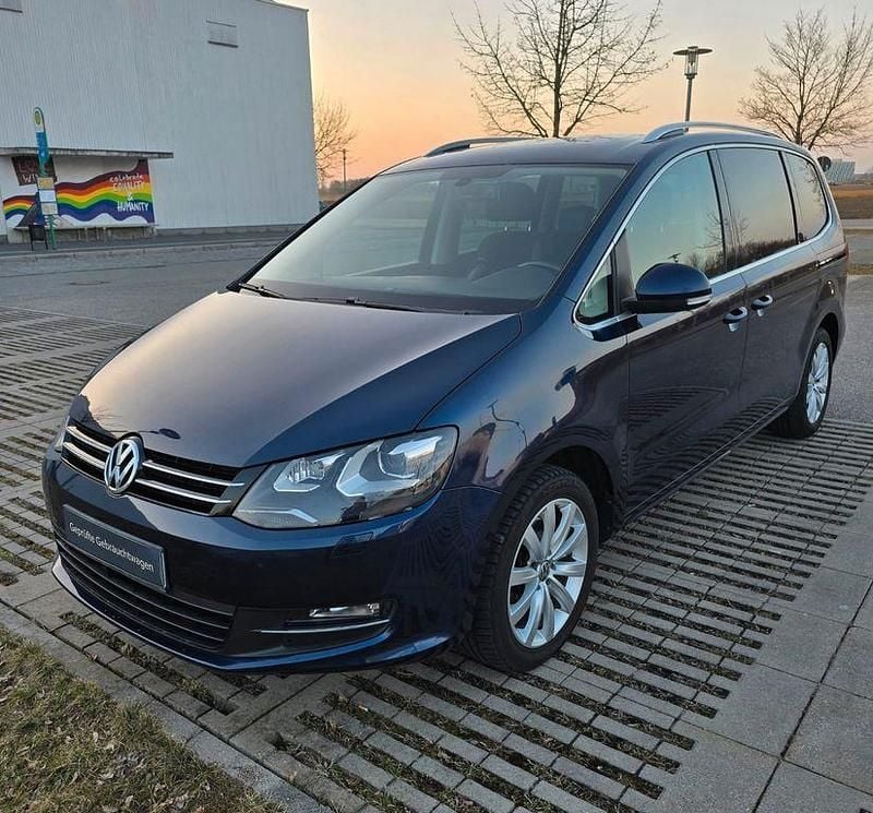 Gebraucht VW Sharan Highline 177 PS (130 kW) 2014 Blau Van / Kleinbus