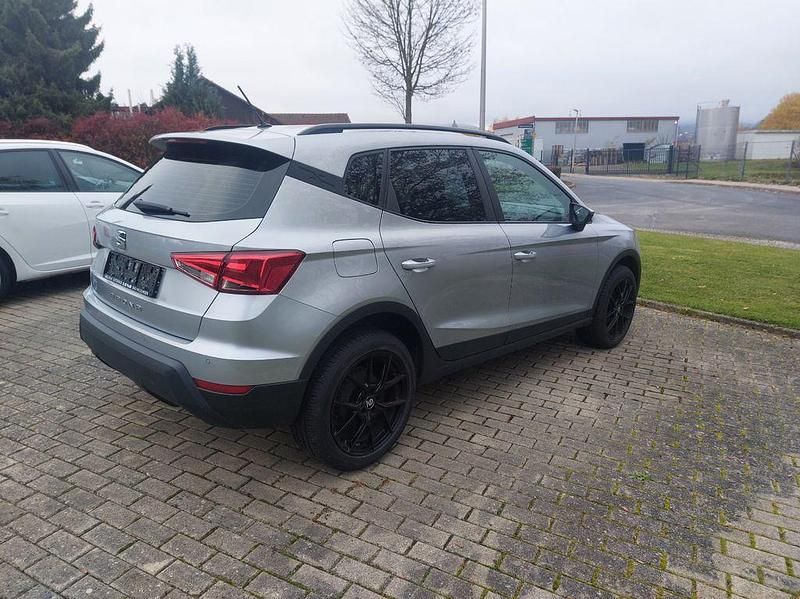 Gebraucht Seat Arona Style 95 PS (69 kW) 2019 Silber SUV