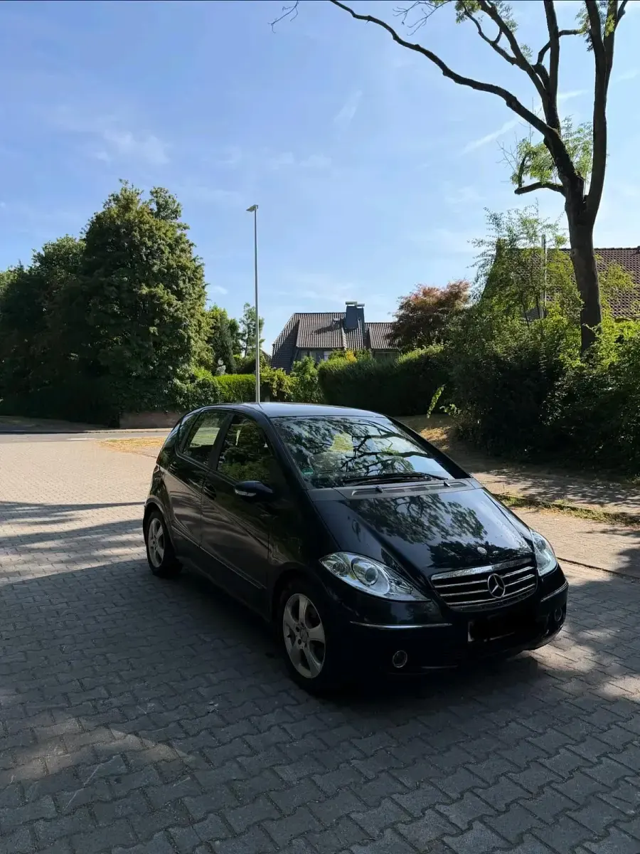 Gebraucht Mercedes A180 109 PS (80 kW) 2006 Schwarz Limousine