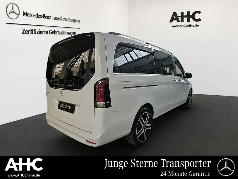 Gebraucht Mercedes V300 Avantgarde 237 PS (174 kW) 2024 Weiß Van / Kleinbus
