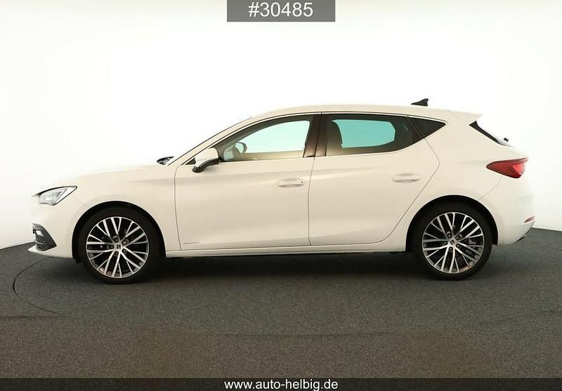 Gebraucht Seat Leon XCELLENCE 150 PS (110 kW) 2022 Candy weiss Limousine