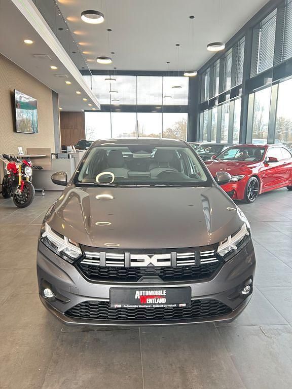 Gebraucht Dacia Sandero Expression 91 PS (66 kW) 2025 Grau Limousine