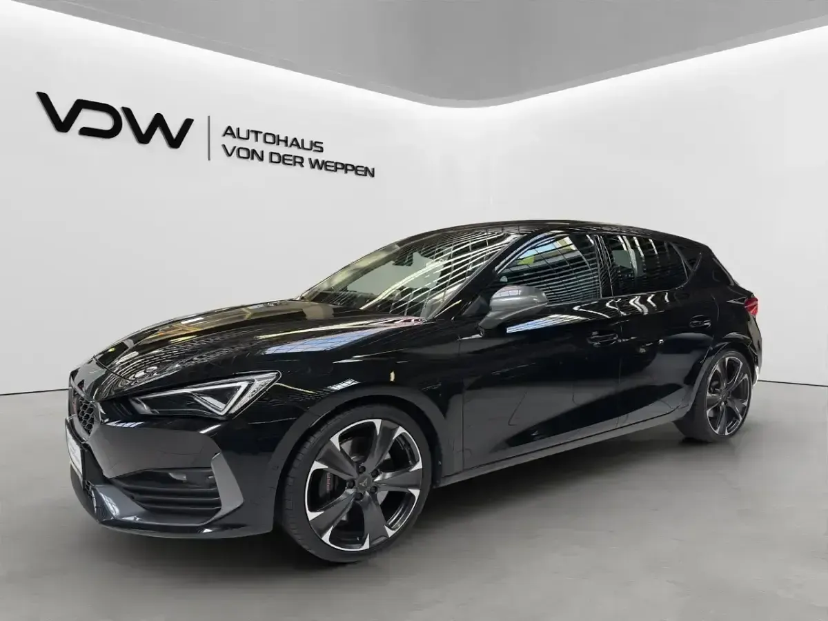Gebraucht Cupra Leon VZ 300 PS (220 kW) 2024 Limousine