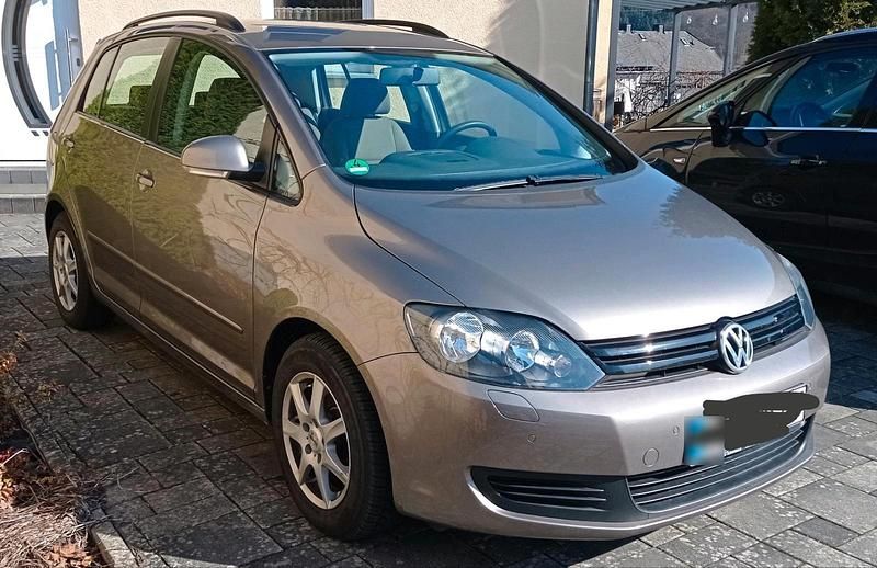 Gebraucht VW Golf VI 102 PS (75 kW) 2009 Beige Kleinwagen