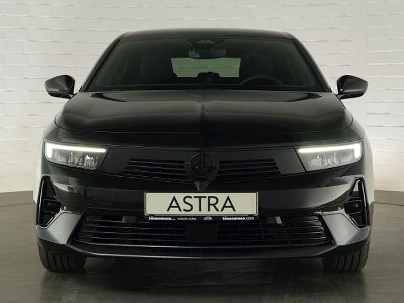 Gebraucht Opel Astra 131 PS (96 kW) 2025 Schwarz Limousine