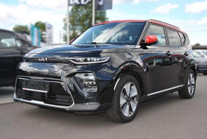 Gebraucht Kia Soul Spirit 150 kW (204 PS) 2022 Fusion black met. mit kontrast SUV
