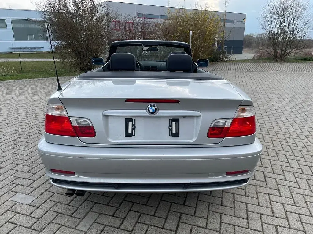Gebraucht BMW 320 Cabriolet Sport Line 170 PS (125 kW) 2001 Silber Cabrio