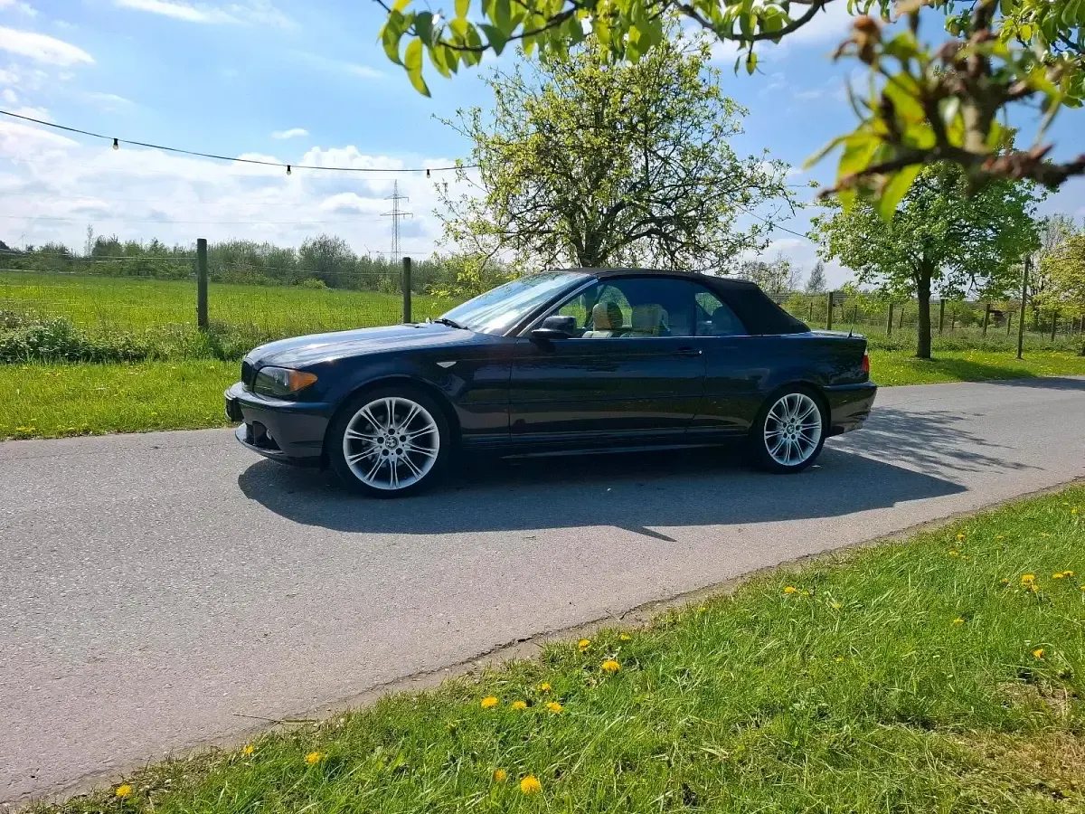 Używany BMW 325 192 KM (141 kW) 2003 Czarny Kabriolet