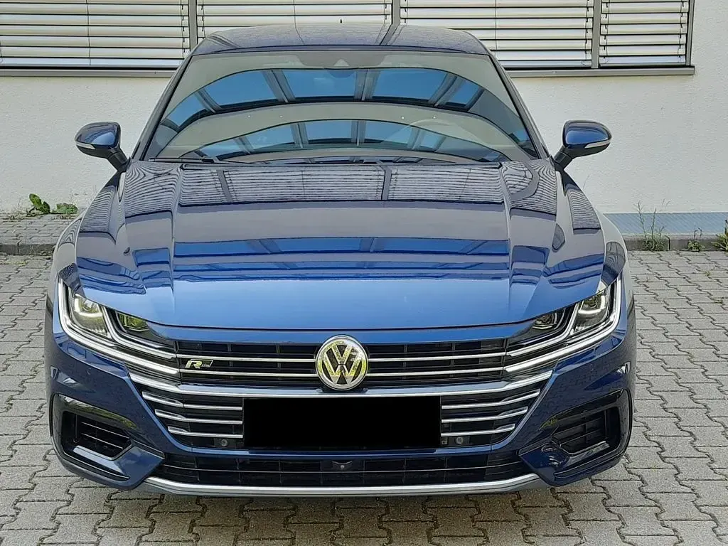 Gebraucht VW Arteon 190 PS (139 kW) 2018 Atlantic blue Kleinwagen