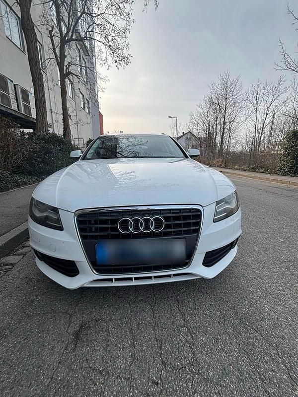 Gebraucht Audi A4 S-Line 160 PS (117 kW) 2010 Weiß Kombi