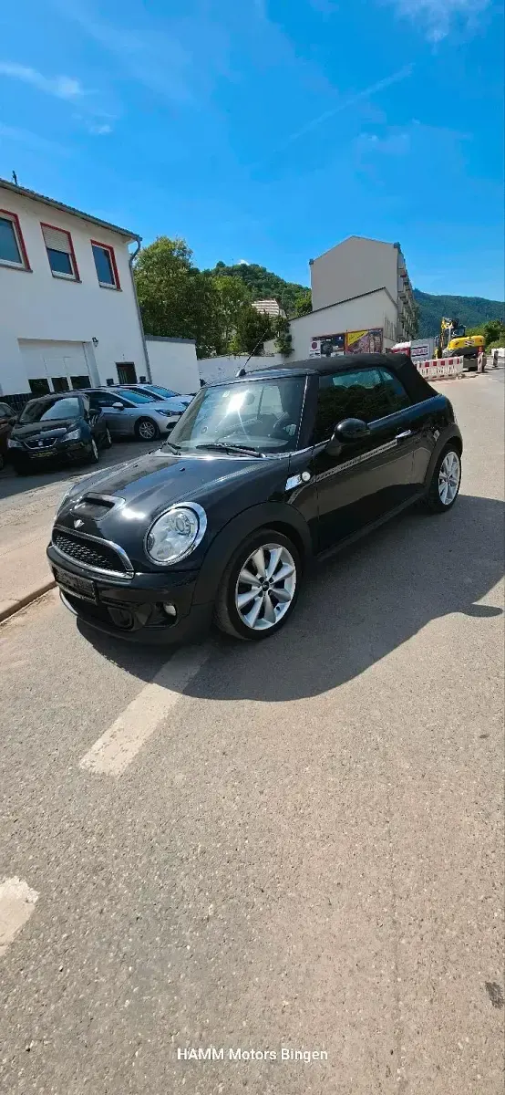 Gebraucht Mini Cooper S Cabriolet 185 PS (136 kW) 2011 Schwarz Cabrio