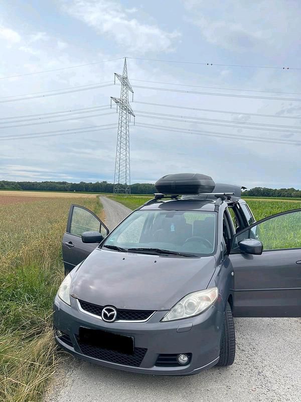 Grau Gebraucht 2006 Mazda 5 Van / Kleinbus | 2.250 € (Guter Preis) - Bild 1/4
