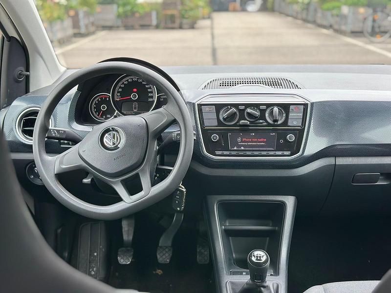Gebraucht VW up! 60 PS (44 kW) 2018 Weiß Kleinwagen