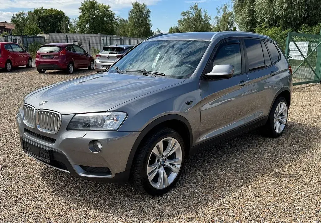 Gebraucht BMW X3 143 PS (105 kW) 2013 Grau SUV